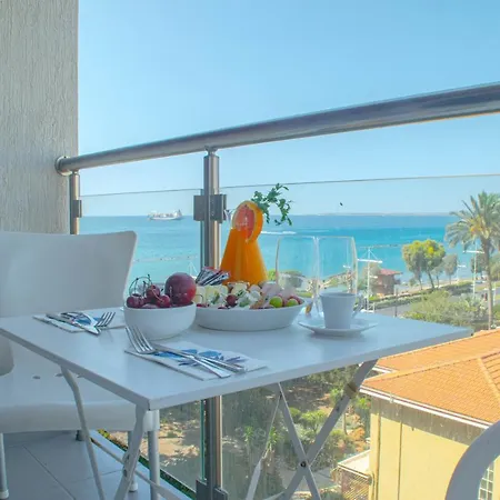 Апартаменты Sea-view